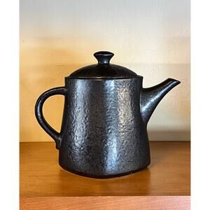 Designpac Black Brown Triangular Shaped Textured Melrose Park Stoneware Teapot